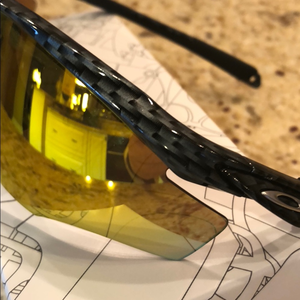 NIB Custom Oakley sunglasses - Picture 4 of 8